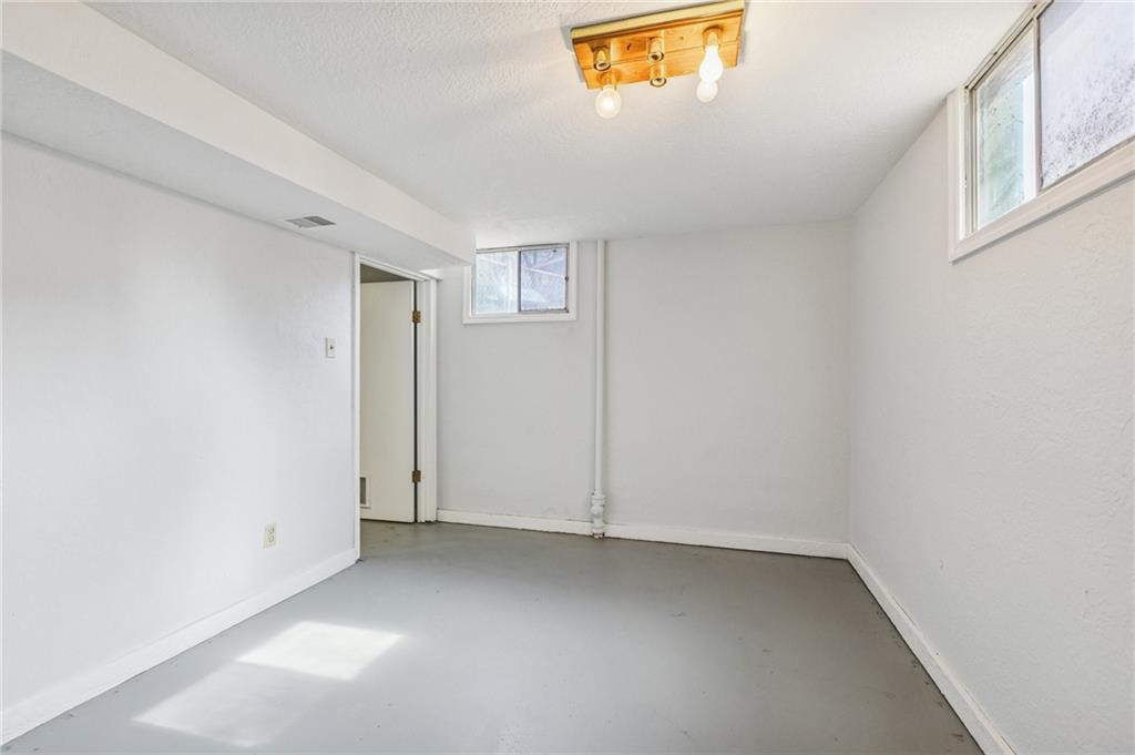 507 Southwest Stratford Road Lee's Summit, MO 64081 - Photo 20 of 41