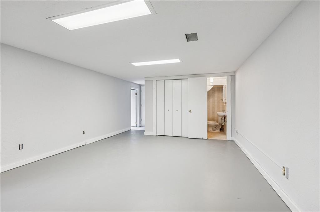 507 Southwest Stratford Road Lee's Summit, MO 64081 - Photo 21 of 41