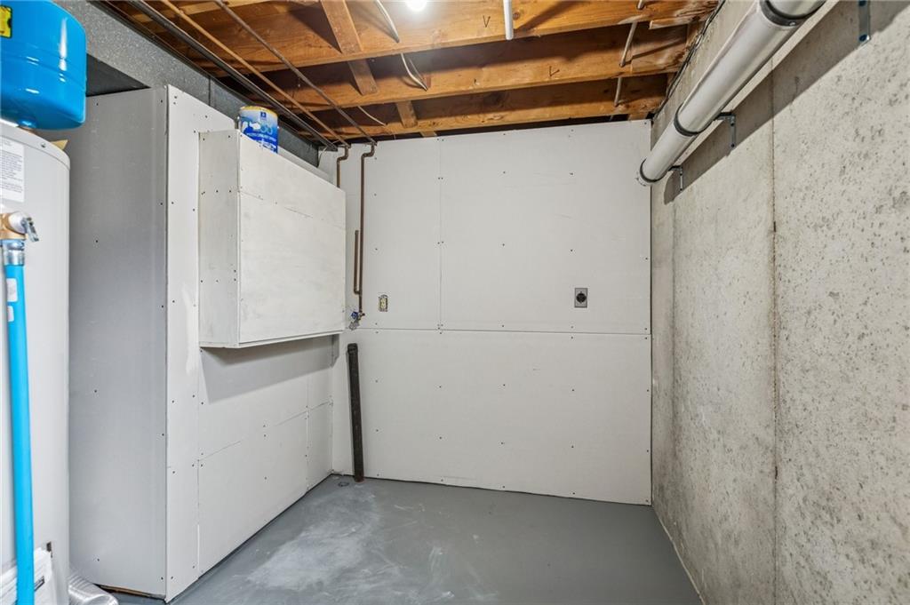 507 Southwest Stratford Road Lee's Summit, MO 64081 - Photo 28 of 41