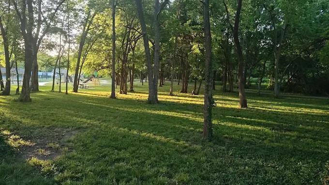 507 Southwest Stratford Road Lee's Summit, MO 64081 - Photo 38 of 41