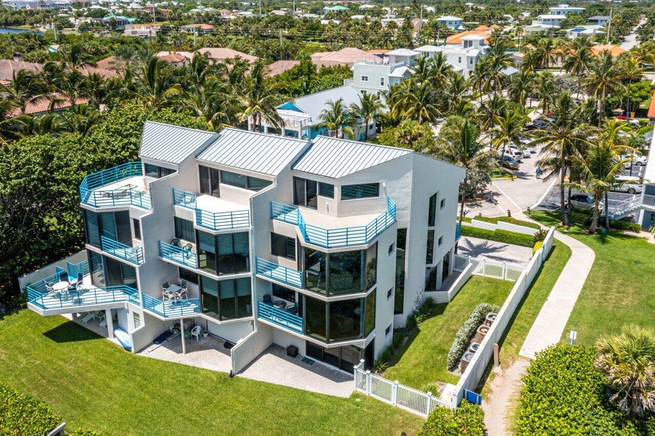 370 Mercury Road, Unit 1 Juno Beach, FL 33408 - Photo 3 of 61 049-370MercuryRoad-JunoBeach-FL-33408-SM