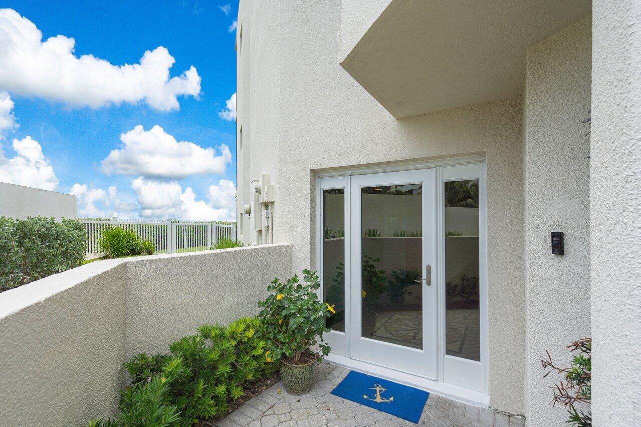 370 Mercury Road, Unit 1 Juno Beach, FL 33408 - Photo 54 of 61 040-370MercuryRoad-JunoBeach-FL-33408-SM