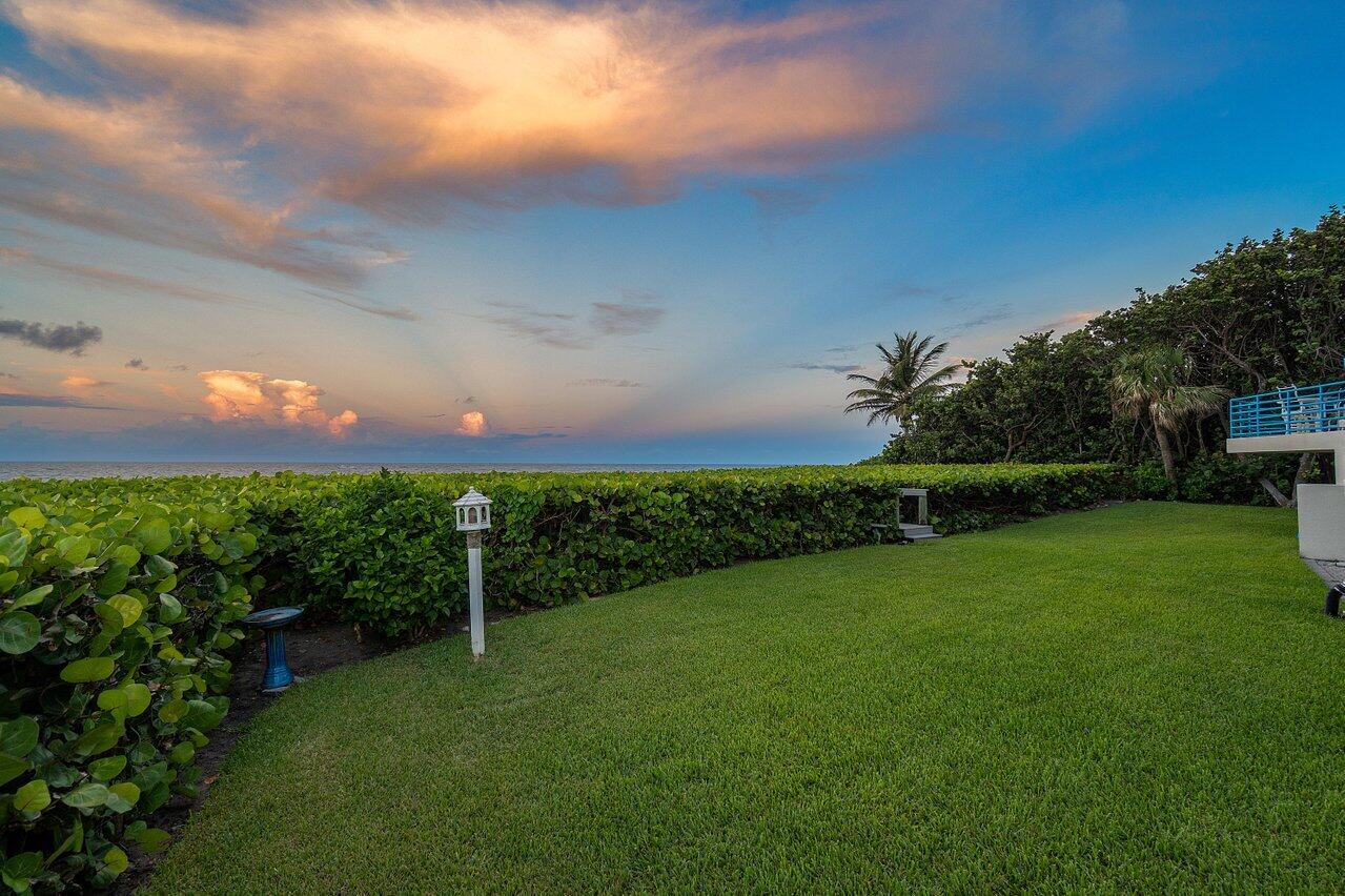 370 Mercury Road, Unit 1 Juno Beach, FL 33408 - Photo 10 of 61 066-370MercuryRoad-JunoBeach-FL-33408-SM