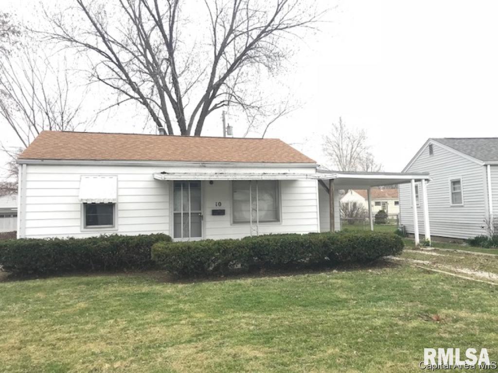 10 Hedge Drive Springfield, IL 62702 - Photo 1 of 8 Gallery Image 1