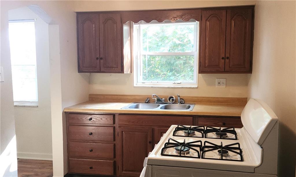 2910 Pyramid Avenue Pittsburgh, PA 15227 - Photo 10 of 32 Gallery Image 10