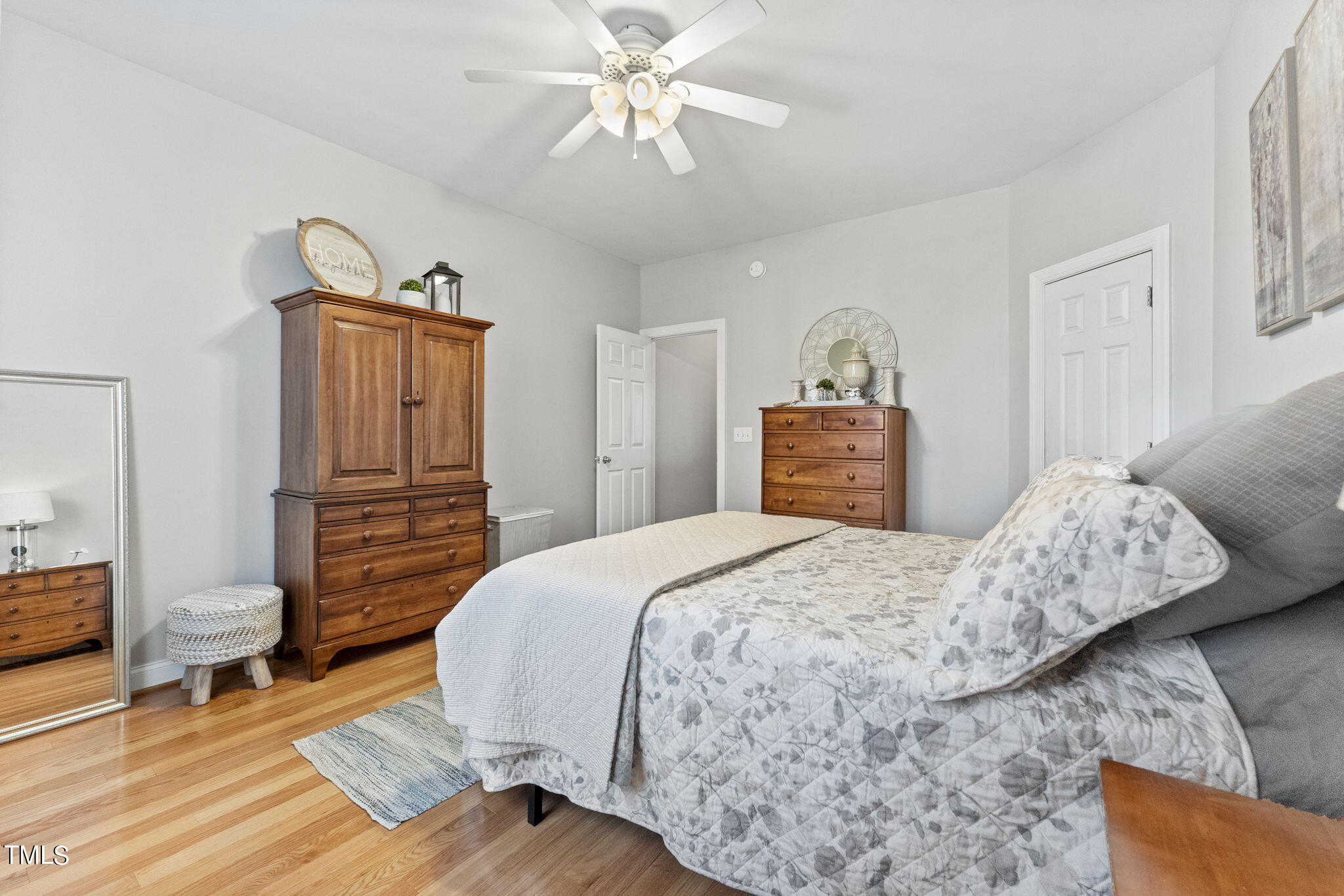 142 West Savannah Ridge Road Holly Springs, NC 27540 - Photo 14 of 26 Main Bedroom 3 - 142 W Savannah Ridge -