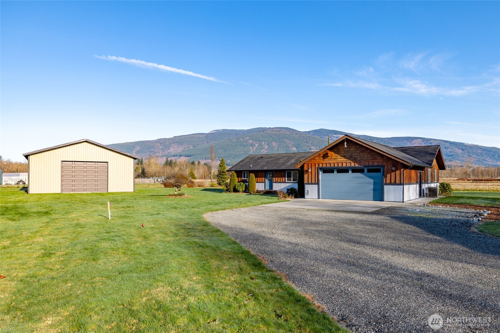 965 North Fruitdale Road Sedro-Woolley, WA 98284 - Photo 1 of 37