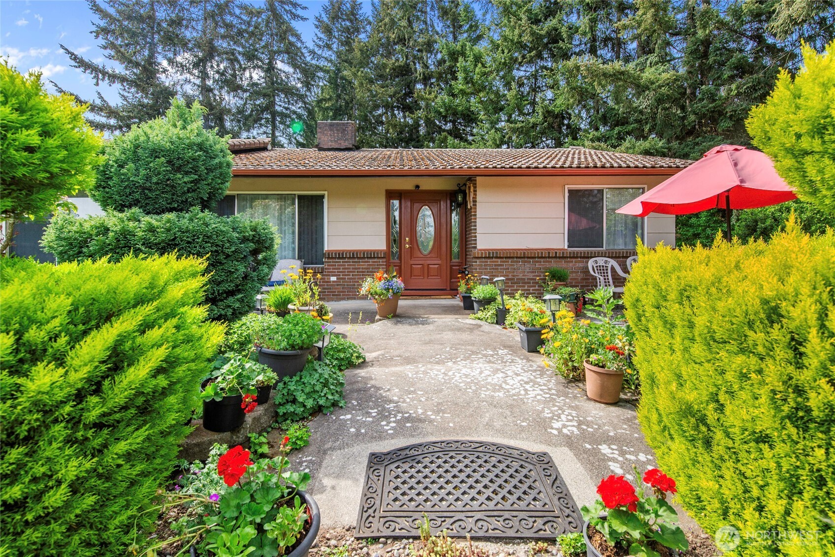 3903 Harrison Avenue Centralia, WA 98531 - Photo 5 of 40