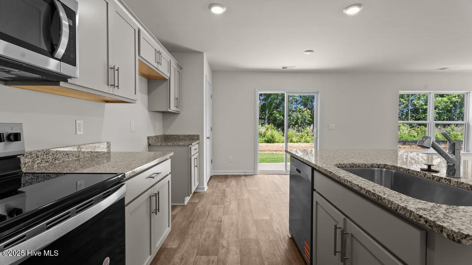 3915 Falcon Court Wilson, NC 27896 - Photo 8 of 37 21-custom-DSC00506