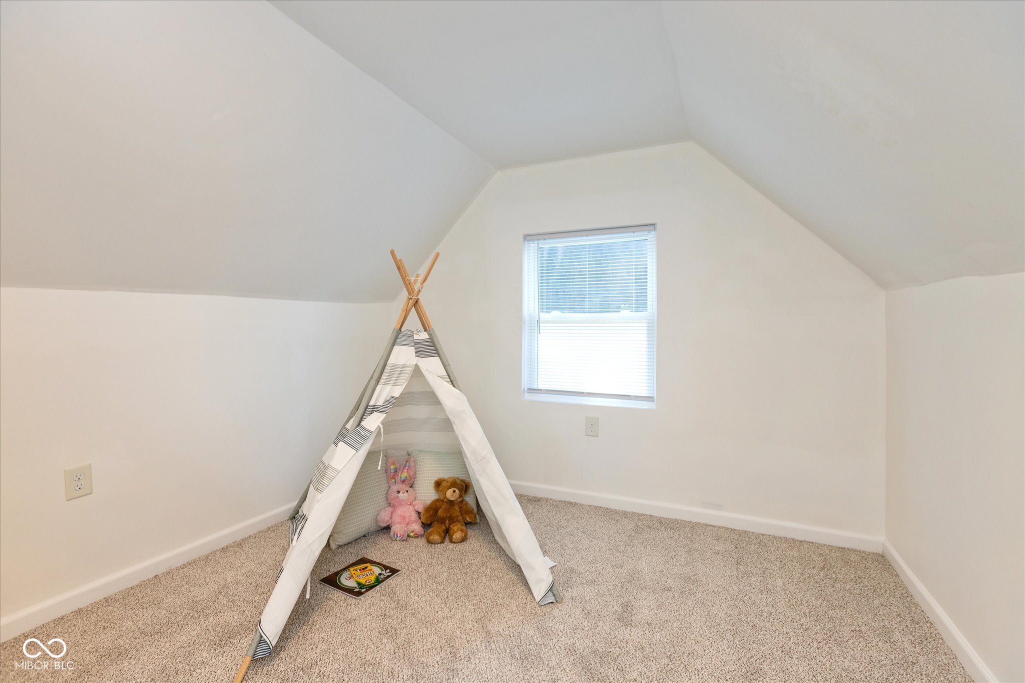 2134 Delaware Street Indianapolis, IN 46225 - Photo 13 of 20