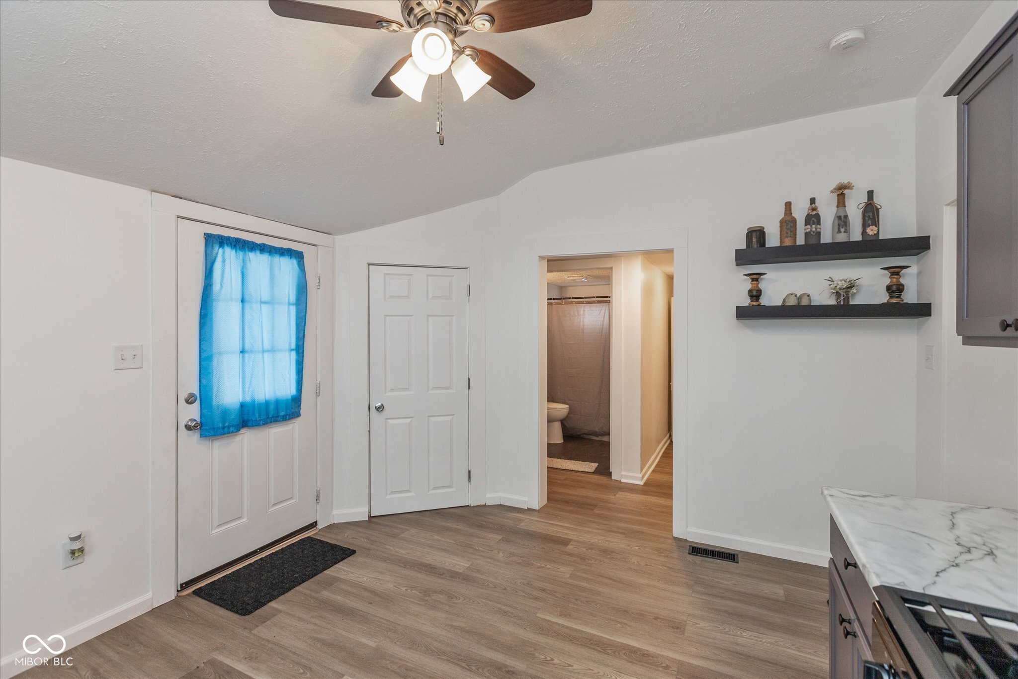 2134 Delaware Street Indianapolis, IN 46225 - Photo 7 of 20
