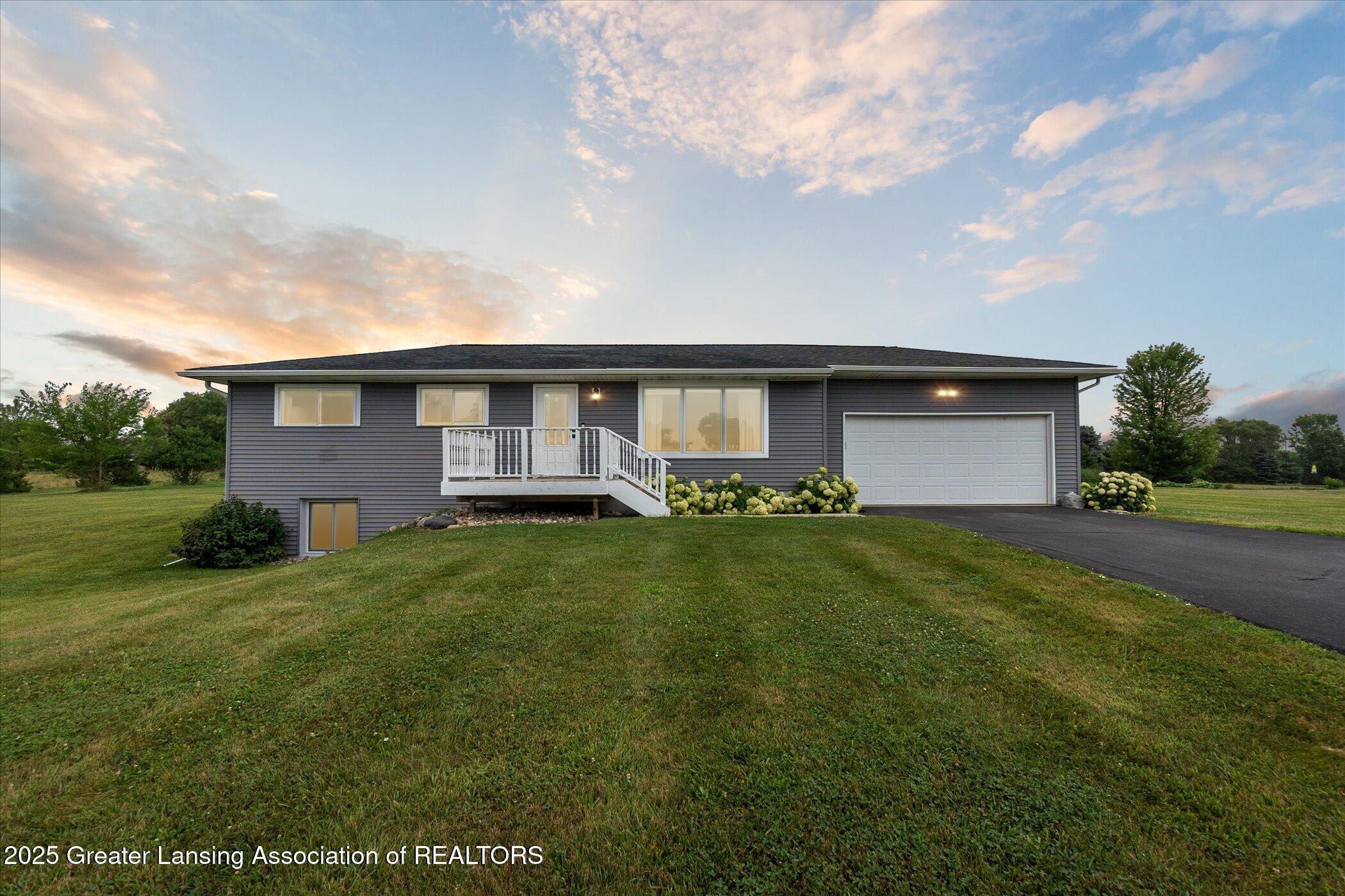2150 West Parks Road St. Johns, MI 48879 - Photo 2 of 44 01-2150-W-Parks-Rd-St-Johns-MI-48879-Win