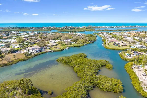 $385,000 | 1795 Highland Road, Osprey, FL 34229