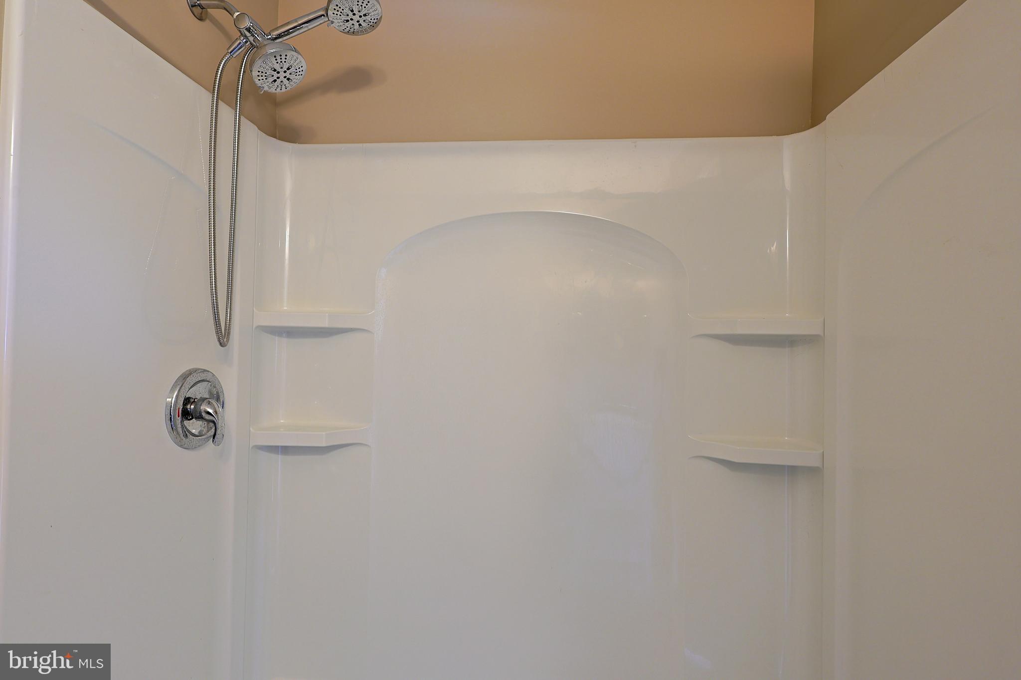 19 Harmil Road Broomall, PA 19008 - Photo 11 of 21