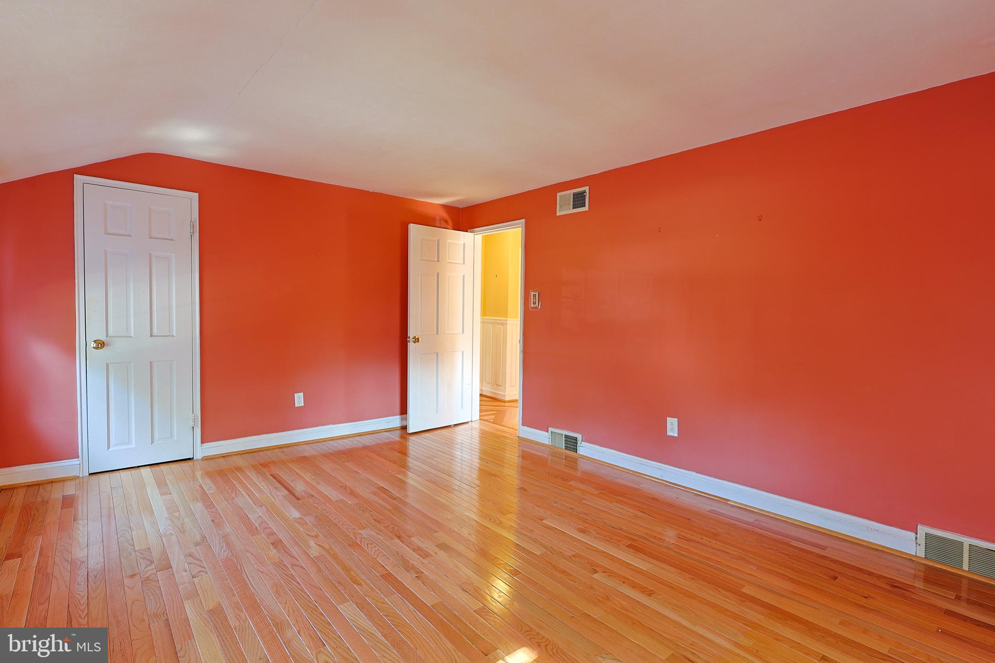 19 Harmil Road Broomall, PA 19008 - Photo 15 of 21