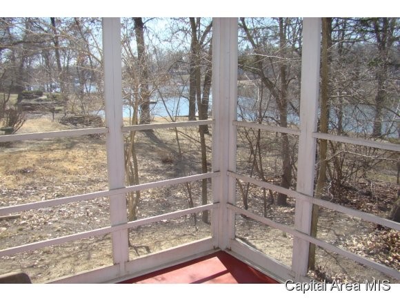 44 East Hazel Dell Lane Springfield, IL 62712 - Photo 7 of 12 Gallery Image 7