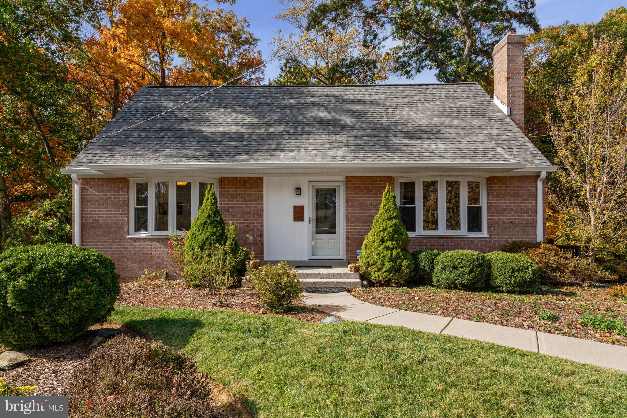 7006 Elkton Drive Springfield, VA 22152 - Photo 6 of 61