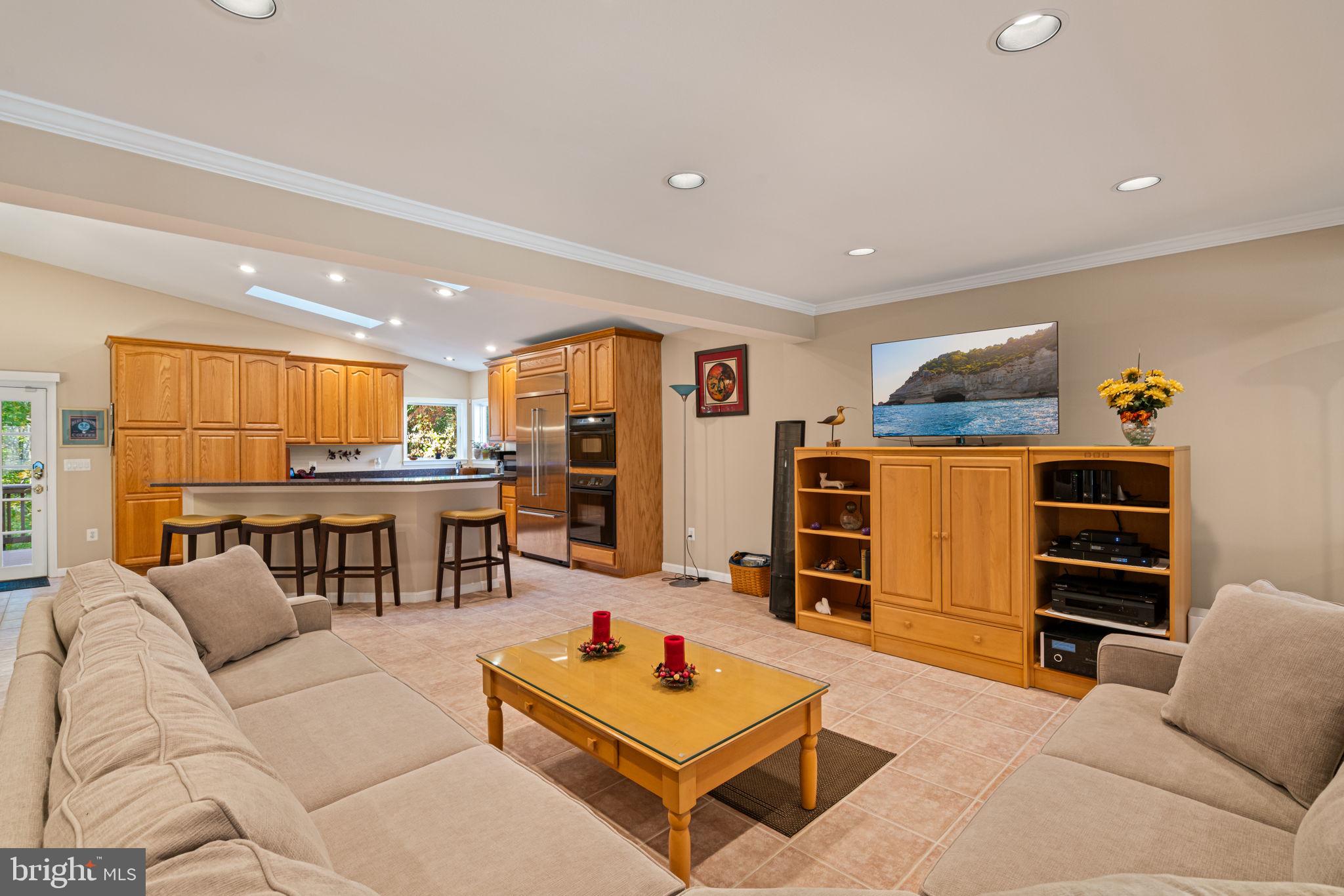 7006 Elkton Drive Springfield, VA 22152 - Photo 9 of 61