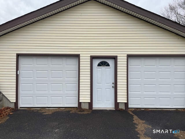 91 Division Street Ansonia, CT 06401 - Photo 4 of 22 a front view of a house