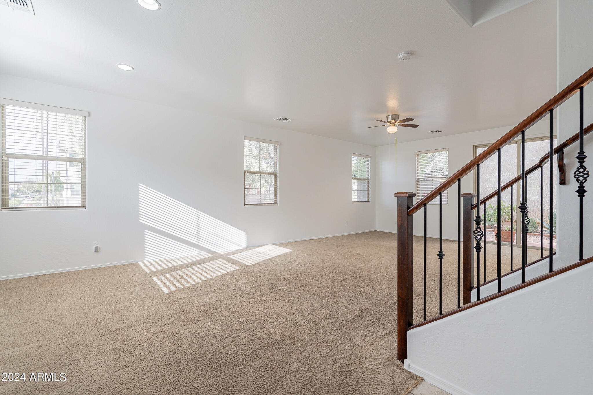453 North Ranger Trail Gilbert, AZ 85234 - Photo 8 of 51 Ranger-8
