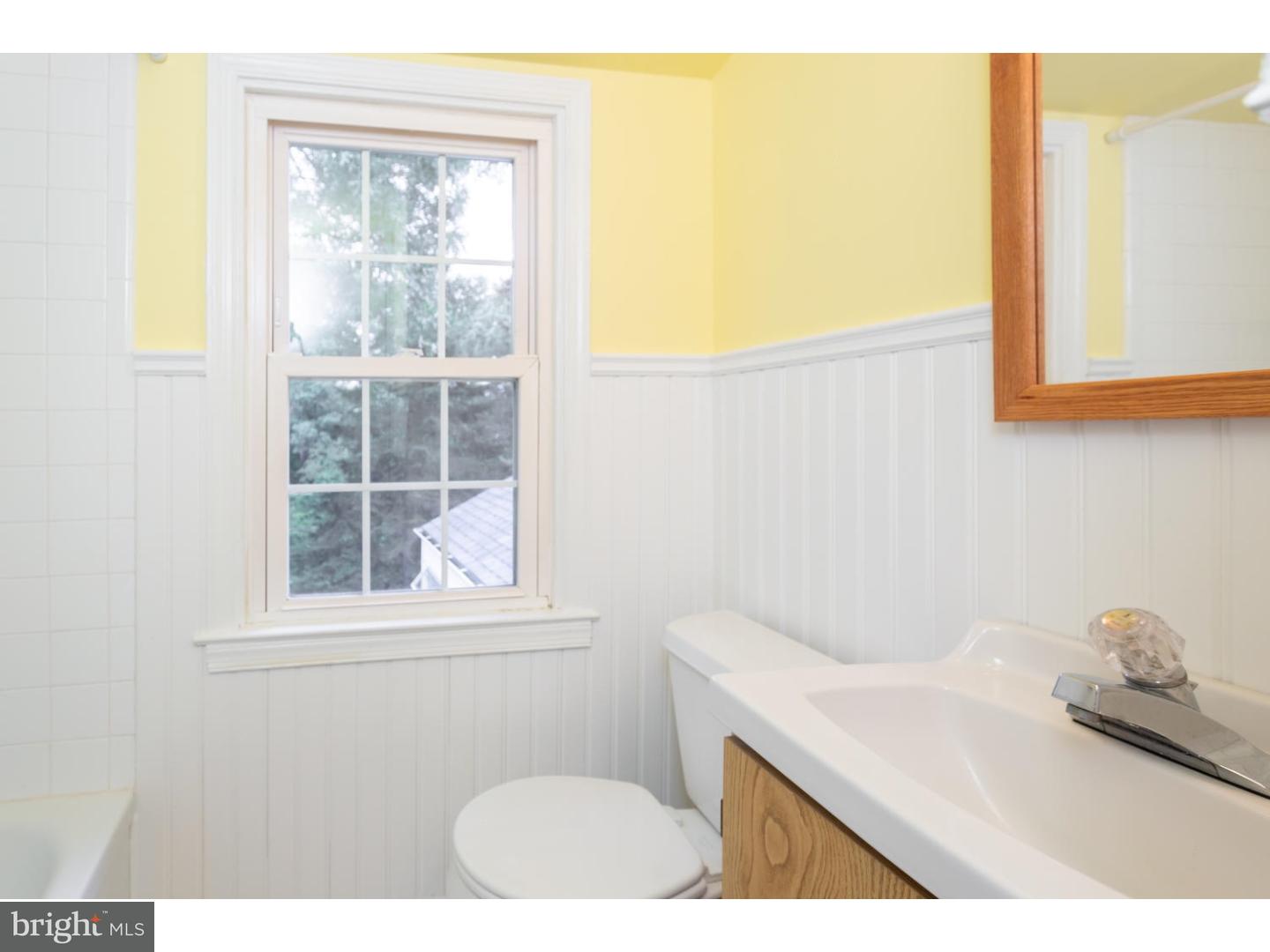 4 Woodhill Road Newtown Square, PA 19073 - Photo 14 of 16 Bathroom