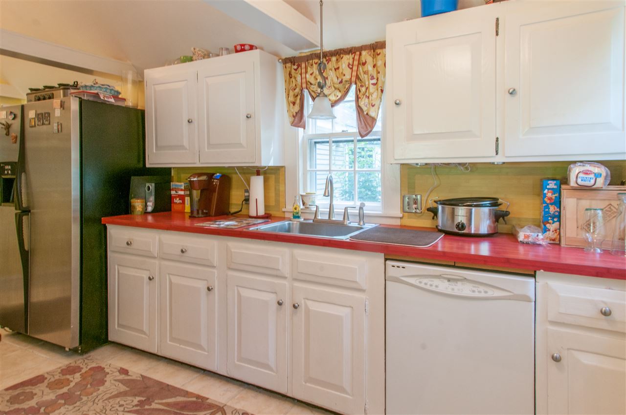 8 Putnam Hill Road Wilton, NH 03086 - Photo 4 of 31 Gallery Image 4