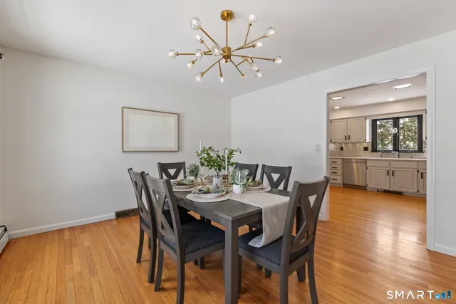 $464,900 | 1 Patricia Circle, Enfield, CT 06082