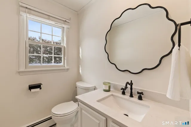 $464,900 | 1 Patricia Circle, Enfield, CT 06082