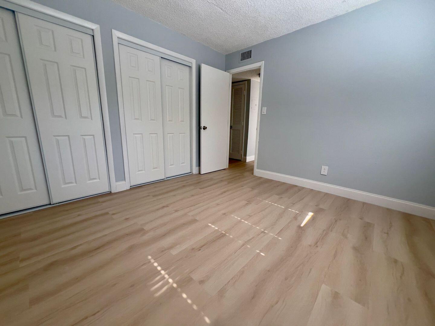 665 Glouchester Street, Unit 2 Boca Raton, FL 33487 - Photo 3 of 6 large (1)