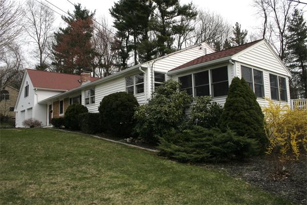 9 Westview Road Medfield, MA 02052 - Photo 1 of 30 Gallery Image 1