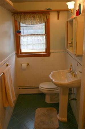 9 Westview Road Medfield, MA 02052 - Photo 18 of 30 Gallery Image 18