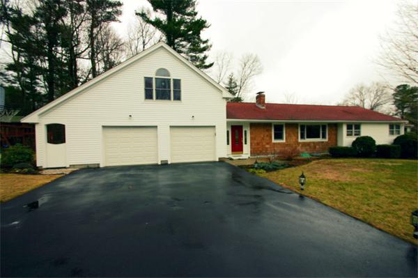 9 Westview Road Medfield, MA 02052 - Photo 2 of 30 Gallery Image 2