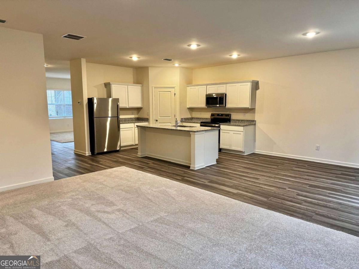 2268 Argento Circle Dacula, GA 30019 - Photo 2 of 16