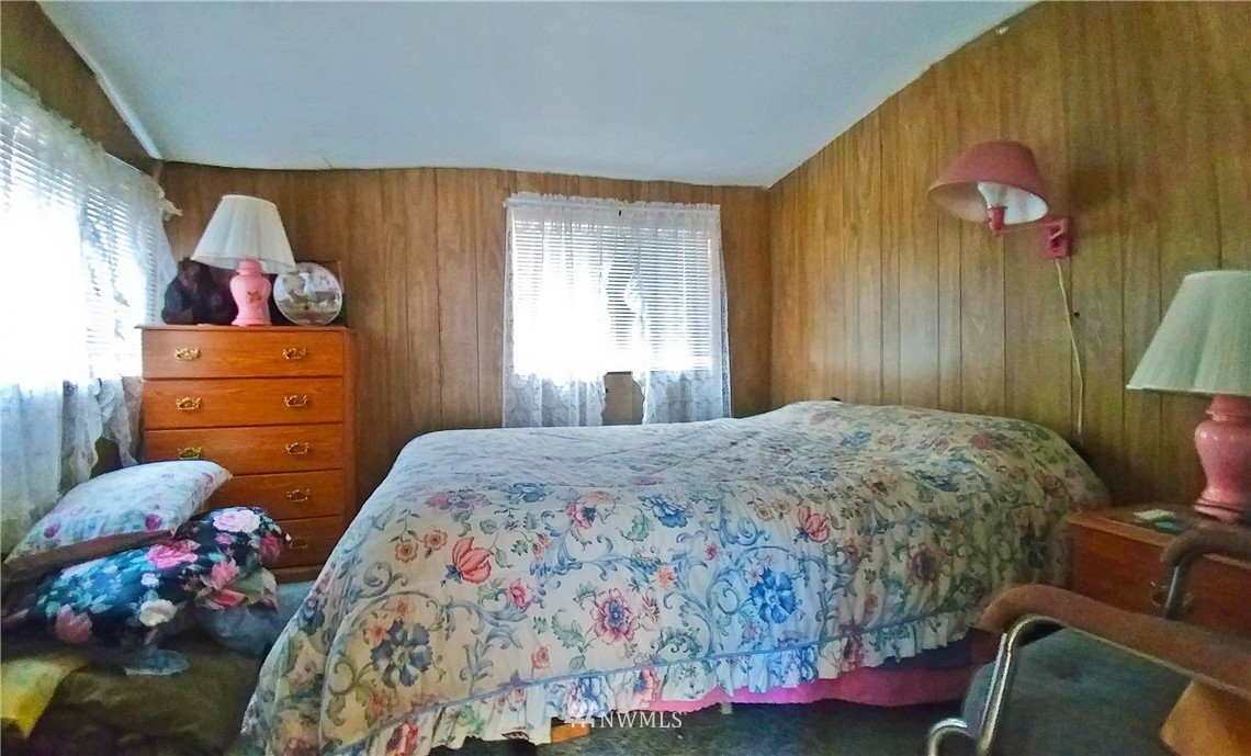 5420 Teanaway Road Cle Elum, WA 98922 - Photo 17 of 21 Gallery Image 17