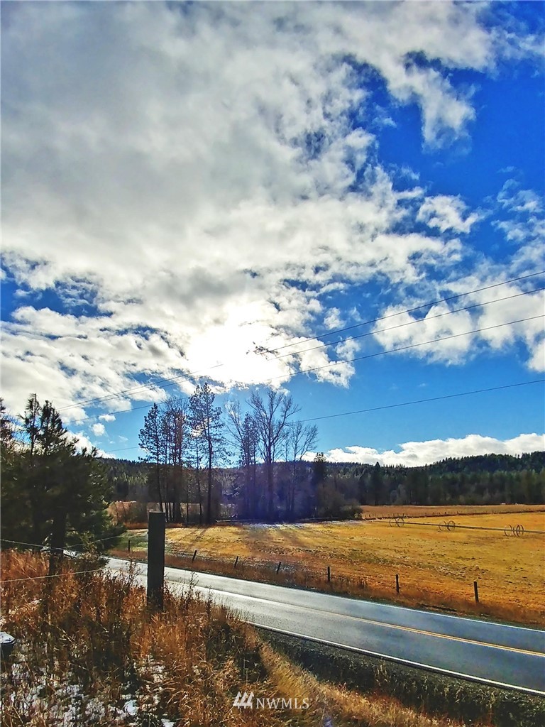 5420 Teanaway Road Cle Elum, WA 98922 - Photo 9 of 21 Gallery Image 9