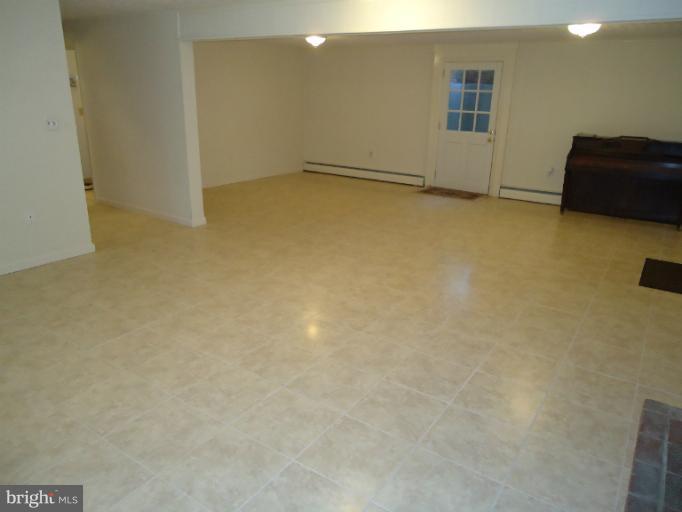 18404 Goshen Road Gaithersburg, MD 20879 - Photo 22 of 30 Interior (General)