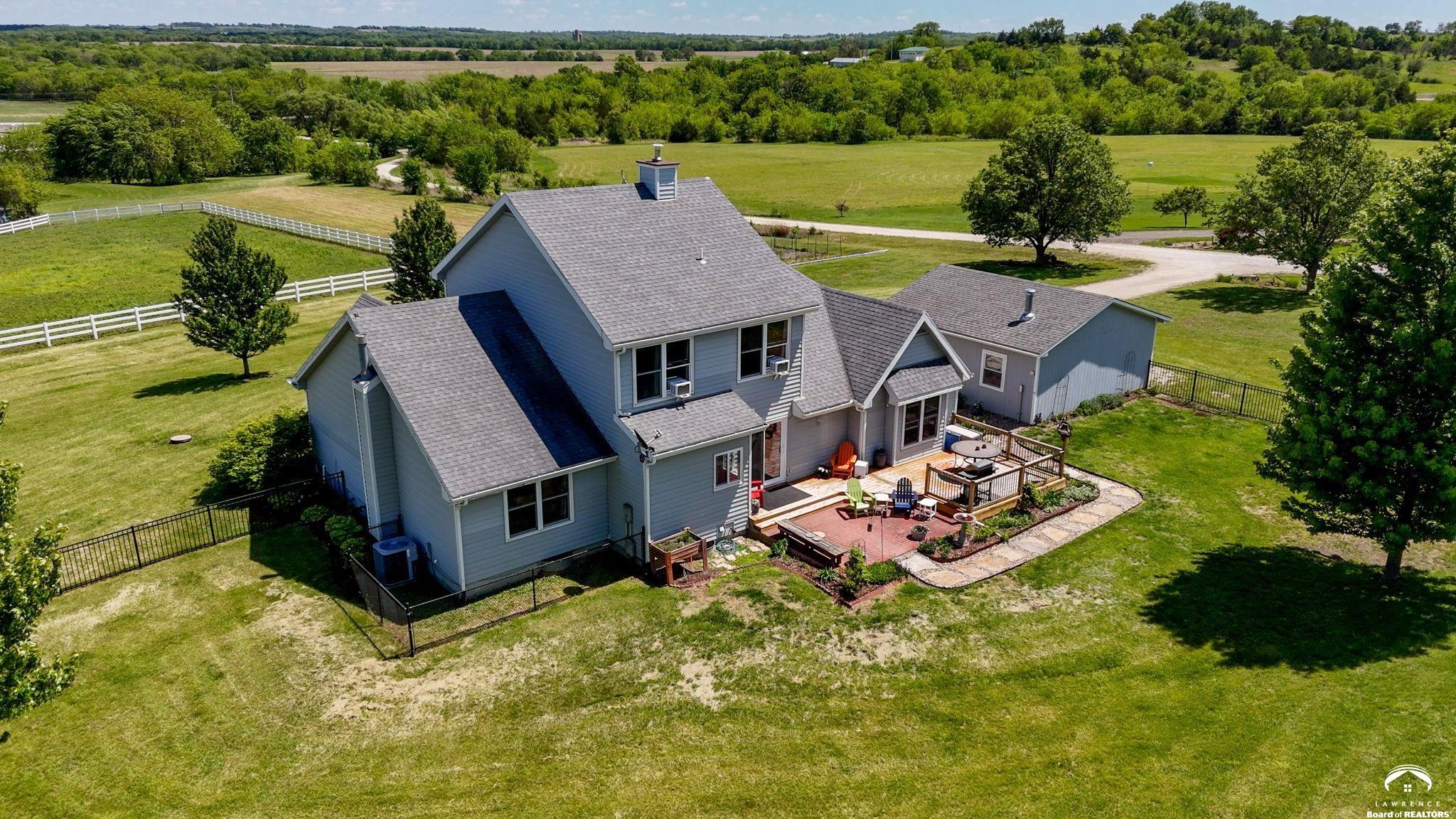 540 North 711 Road Lawrence, KS 66047 - Photo 7 of 89