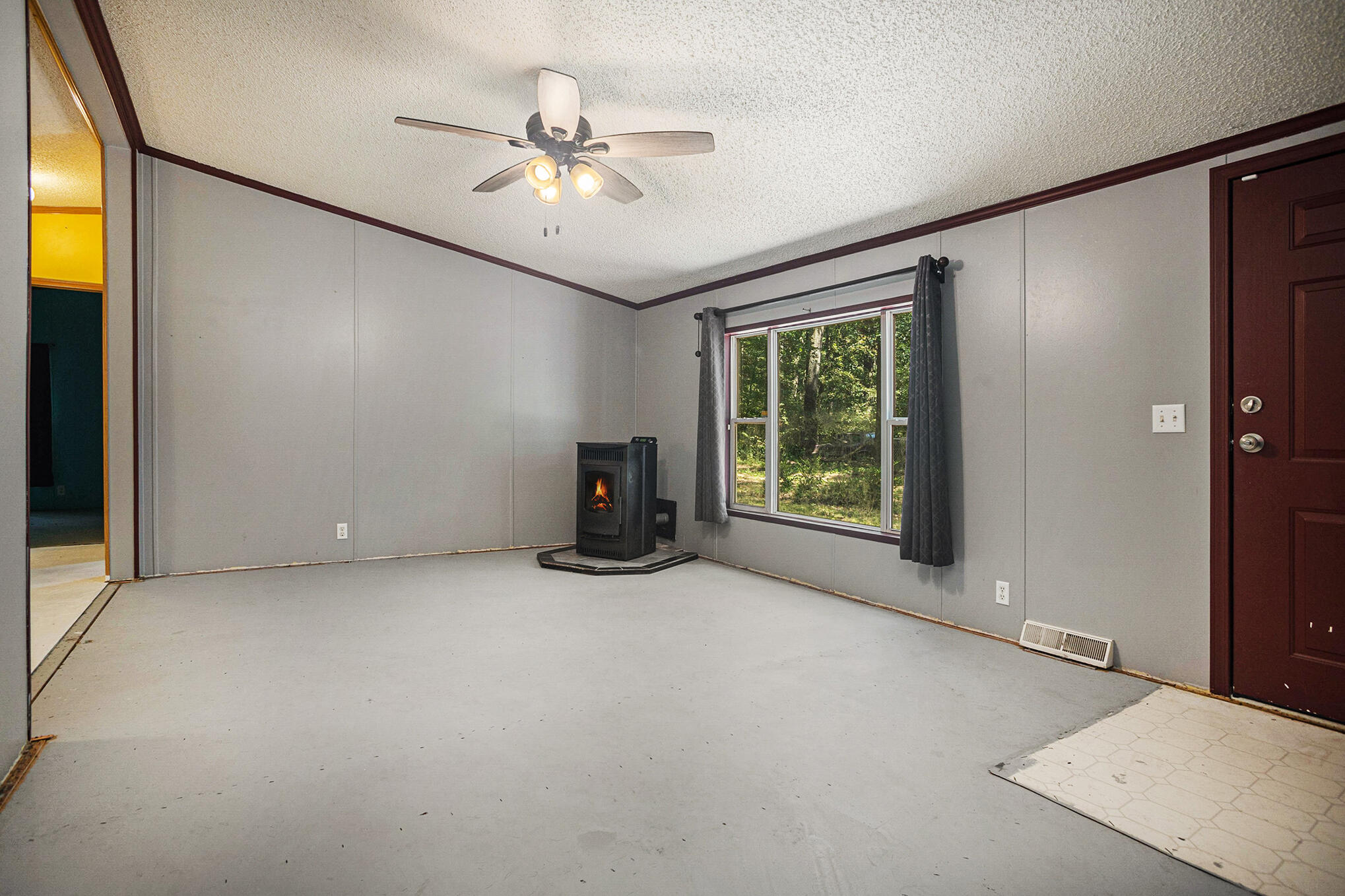4025 Monroe Road Allegan, MI 49010 - Photo 4 of 20 EOSR0154