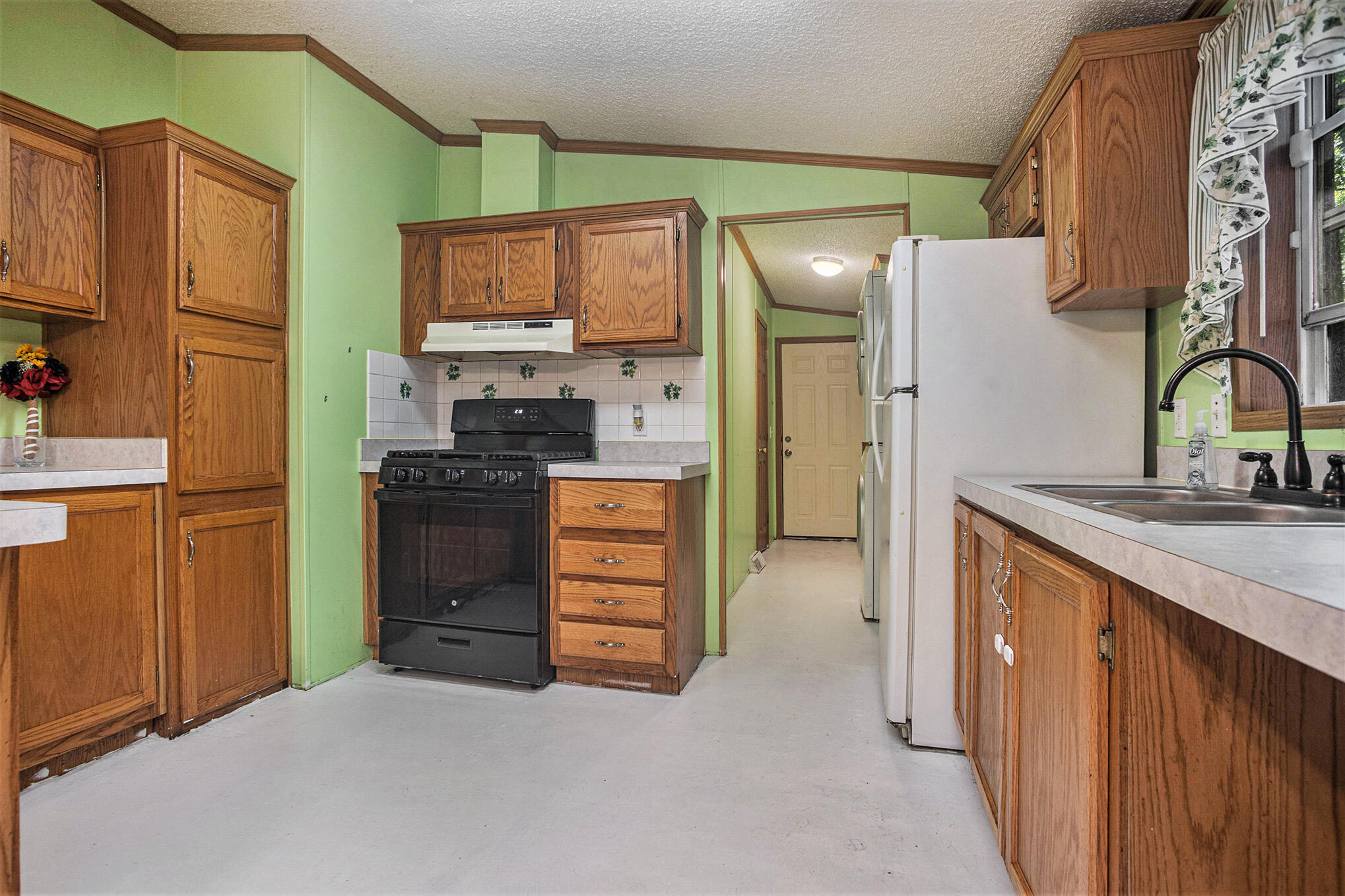 4025 Monroe Road Allegan, MI 49010 - Photo 7 of 20 EOSR0166