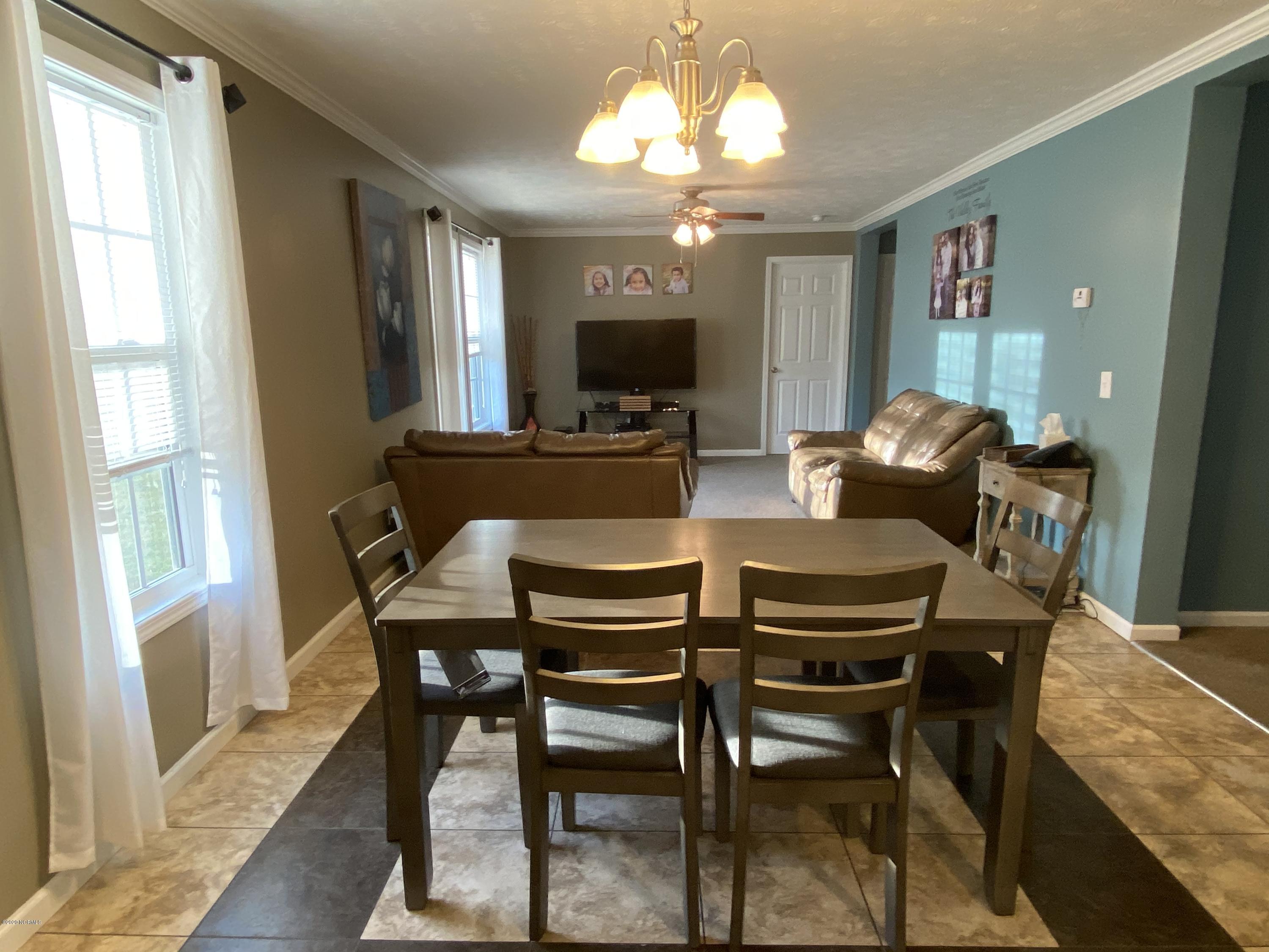 1289 Willow Green Road Ayden, NC 28513 - Photo 10 of 33 IMG_5168