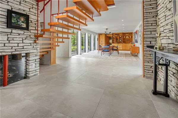 $1,830,000 | 748 South Rosemary Drive, Bryan, TX 77802