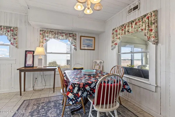 $1,973,000 | 202 West Glenn Street, Atlantic Beach, NC 28512