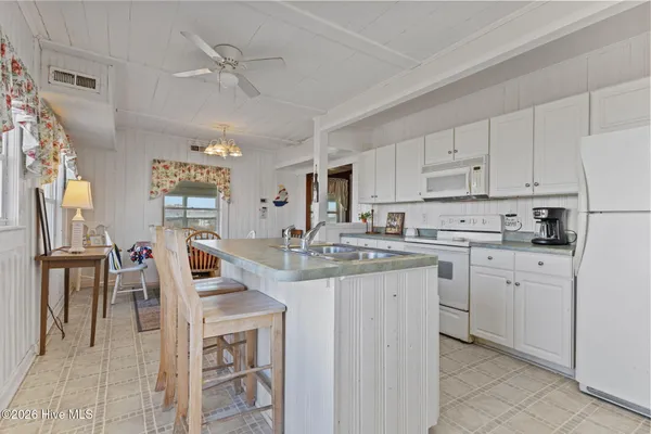 $1,973,000 | 202 West Glenn Street, Atlantic Beach, NC 28512