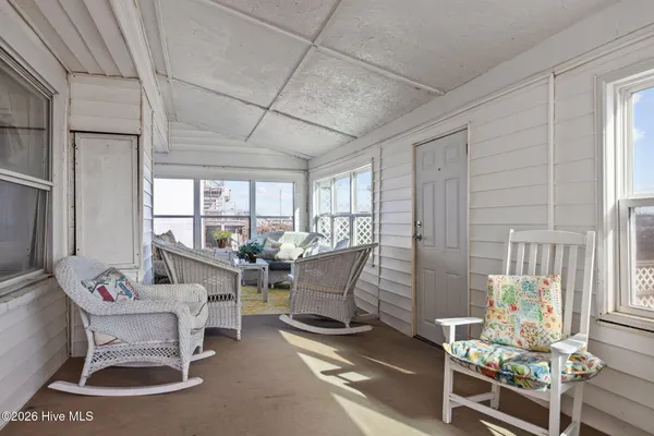 $1,973,000 | 202 West Glenn Street, Atlantic Beach, NC 28512