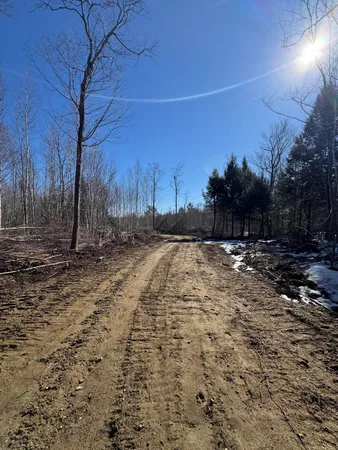 $139,000 | 585 Waldoboro Road, Washington, ME 04574