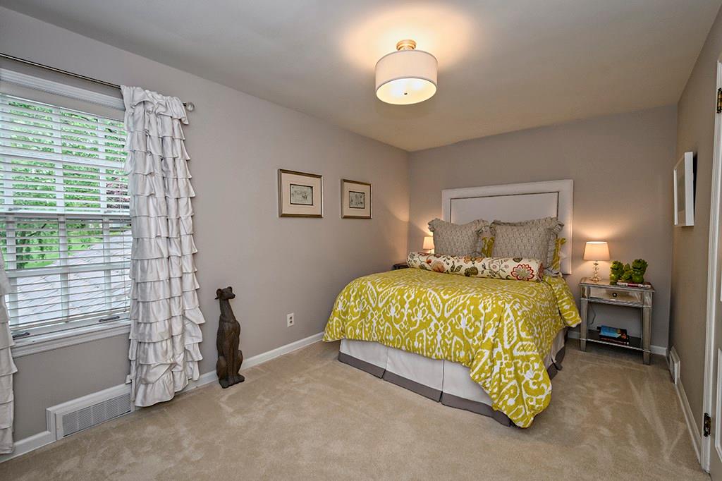 1 Couch Farm Road Pittsburgh, PA 15243 - Photo 15 of 25 Gallery Image 15
