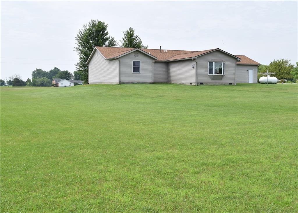 8894 Smith Road St. Paris, OH 43072 - Photo 4 of 28