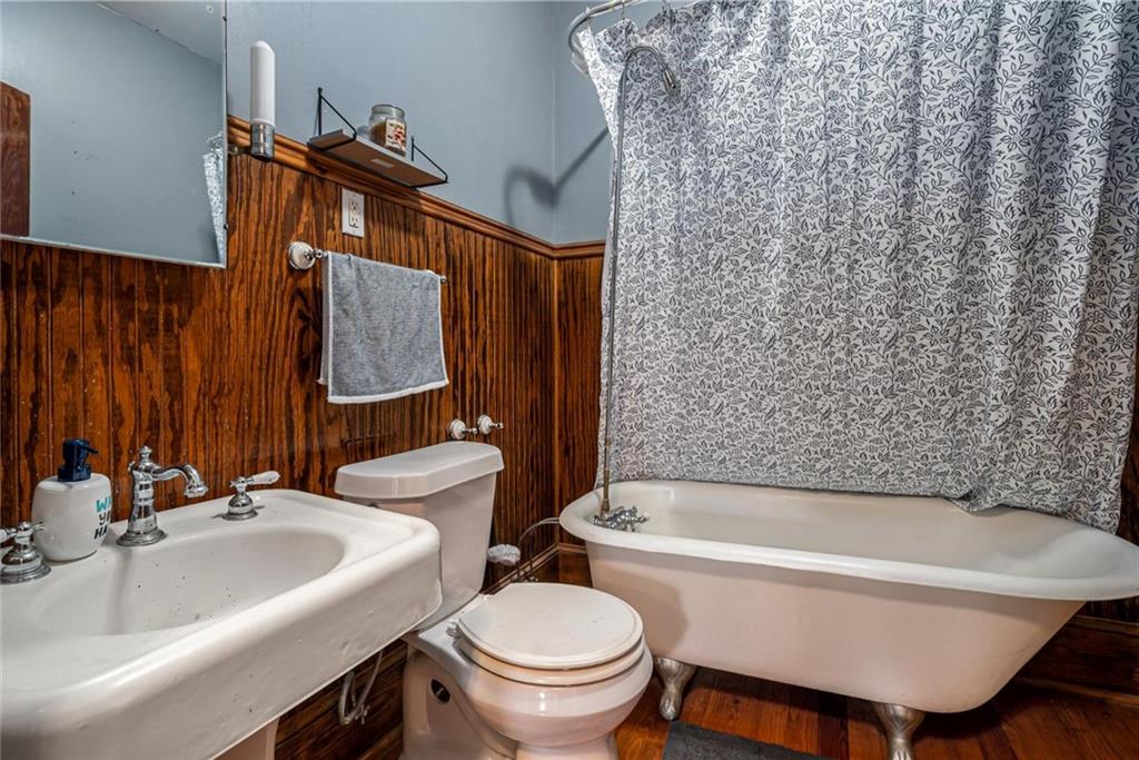 35 Old Mill Road Cedartown, GA 30125 - Photo 25 of 30 a bathroom with a sink and a toilet