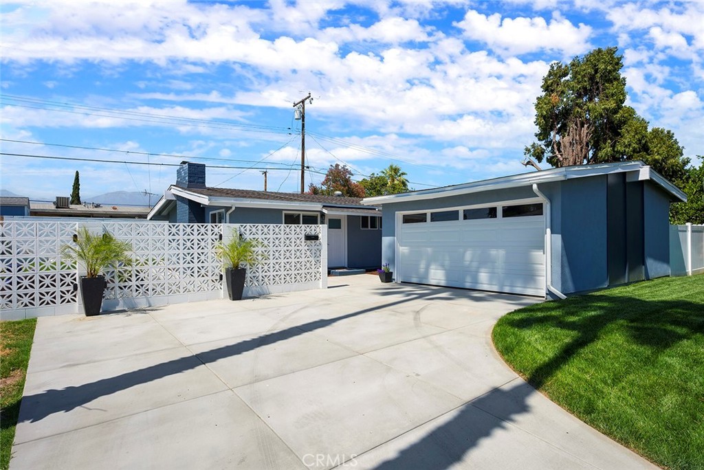 5446 Granada Street Montclair, CA 91763 - Photo 2 of 38