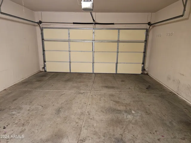 a view of a garage